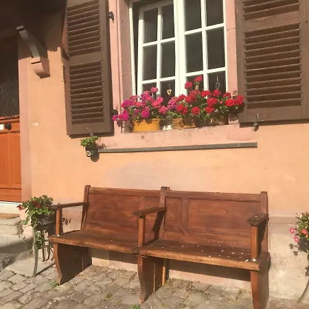 La Mouche Apartment *